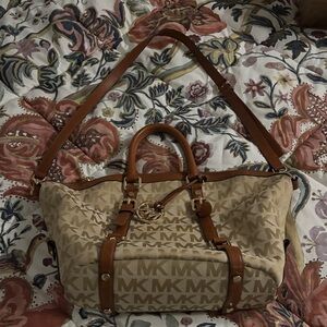 Michael Kors Cream and Brown Shoulder Bag